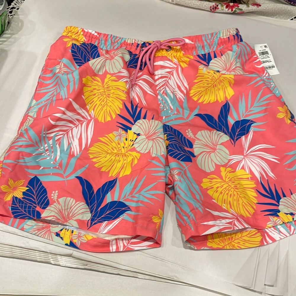 Club Room Men’s Swim Shorts – Size S, Bubblegum Pink, Drawstring, NWT